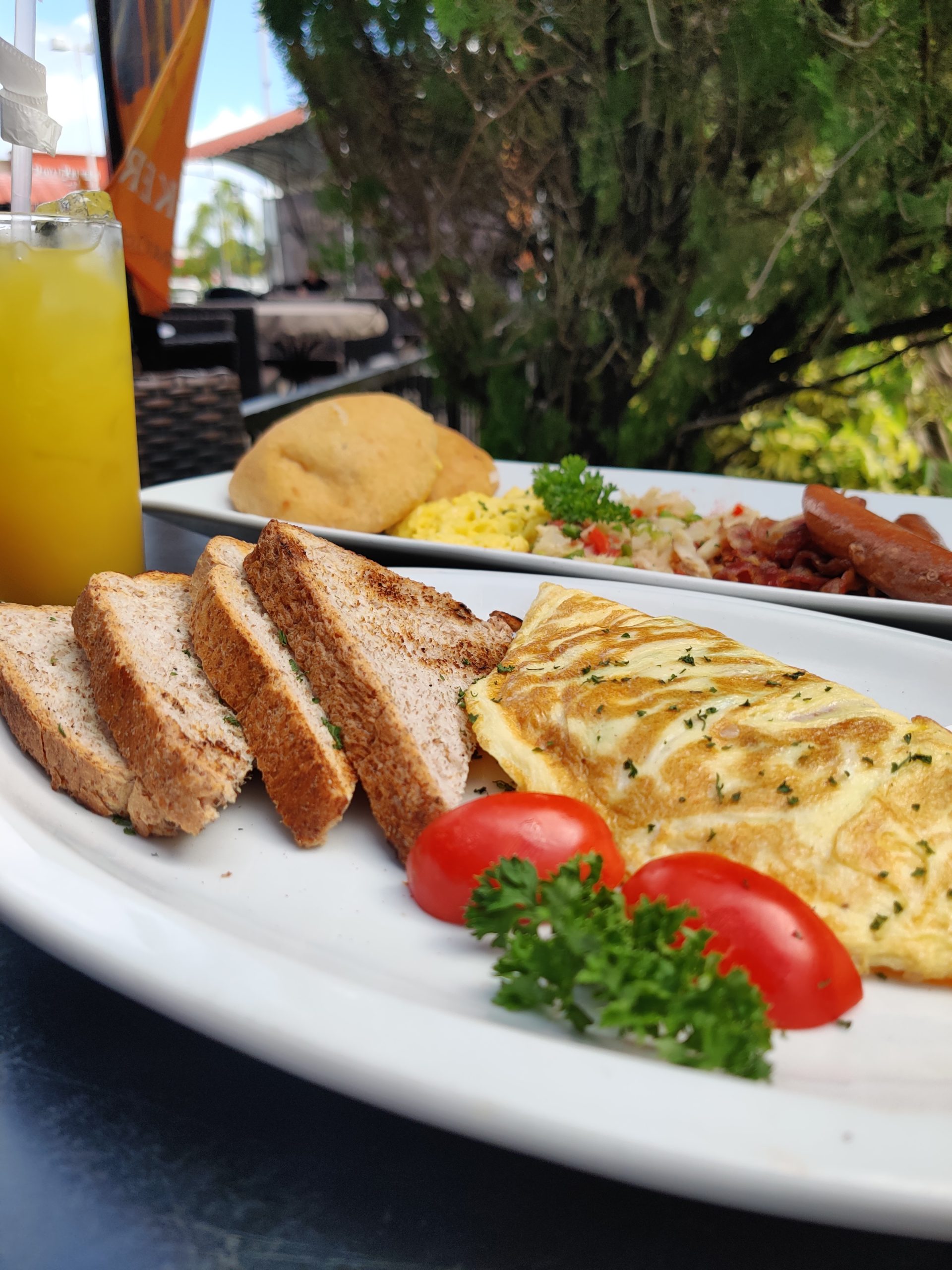 Breakfast and brunch meals at Woodford Café